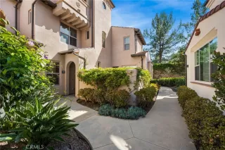Photo #1: PW26132111 Listing
