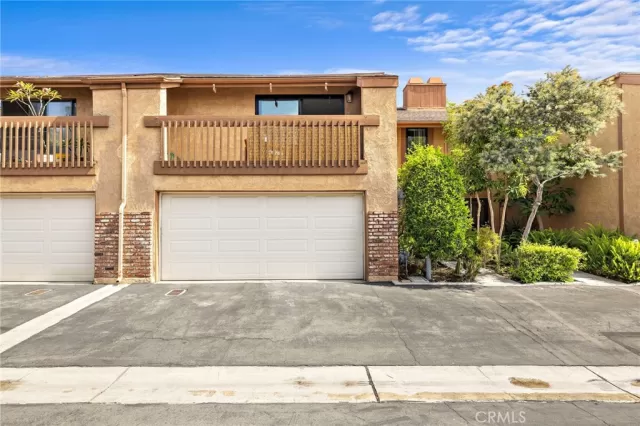 MLS: PW26132975 Condo For Sale