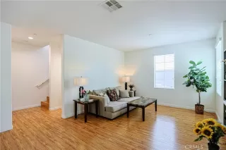 Photo #5: PW26134897 Listing