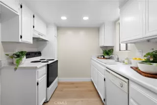 Photo #6: PW26136343 Listing 