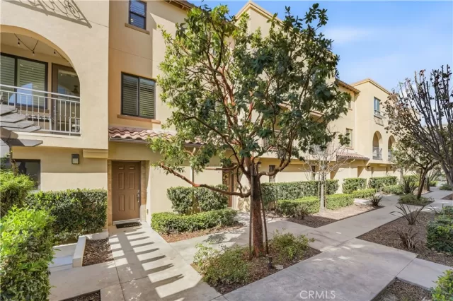 MLS: PW26137171 Condo For Sale