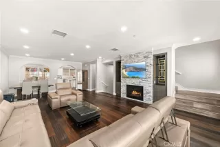 Photo #2: PW26141640 Listing