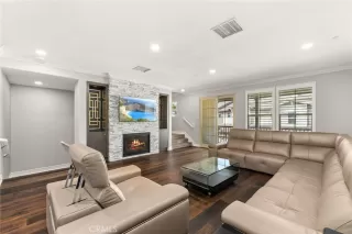 Photo #3: PW26141640 Listing