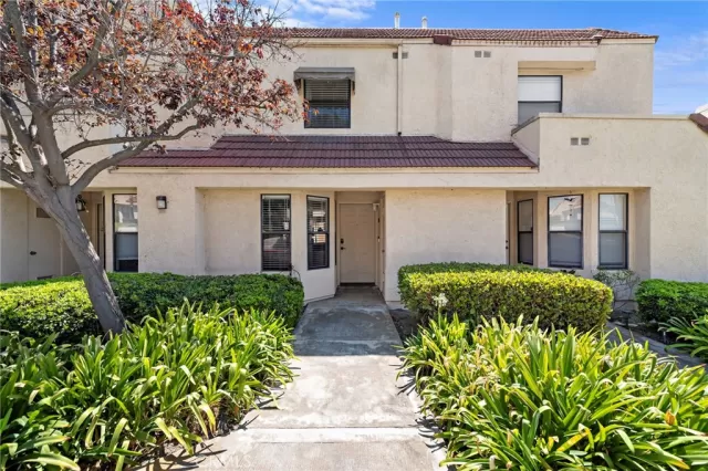 MLS: PW26144889 Condo For Sale