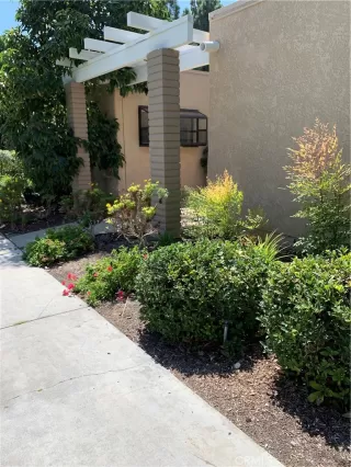 Photo #2: RS22203920 Listing