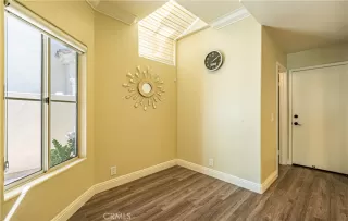 Photo #4: RS23057166 Listing