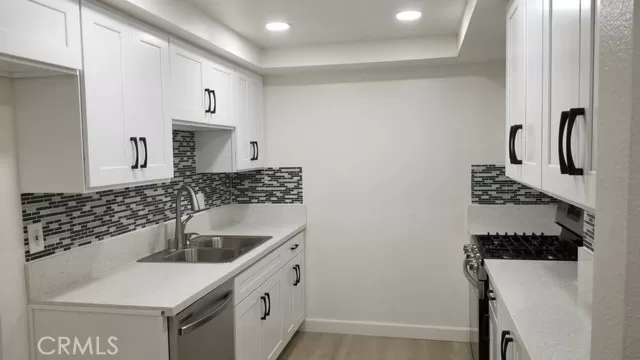 MLS: RS23066673 Condo For Sale