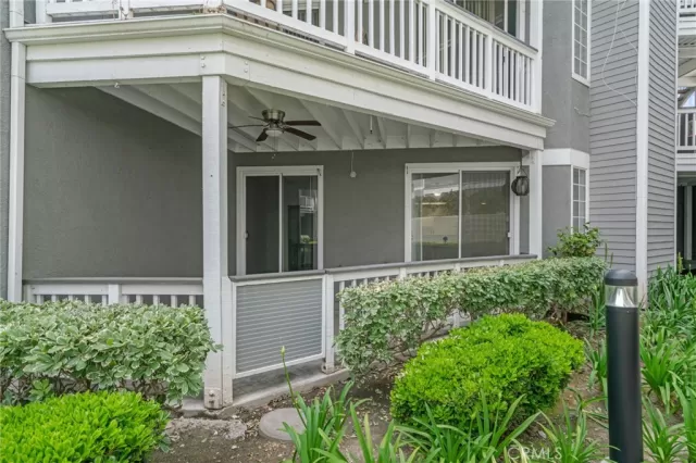 MLS: RS23082712 Condo For Sale