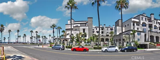 MLS: RS23094532 Condo For Sale