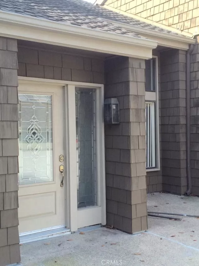 MLS: RS23119472 Condo For Sale