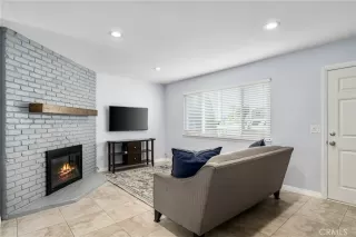 Photo #4: RS23121219 Listing 