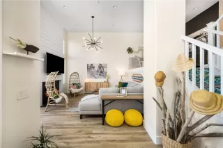 Photo #5: RS23131090 Listing