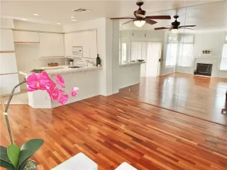 Photo #2: RS23148312 Listing