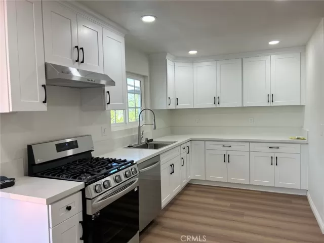 MLS: RS23170802 Condo For Sale