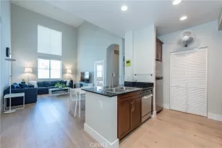 Photo #2: RS23187368 Listing 