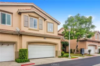 Photo #2: RS23208190 Listing