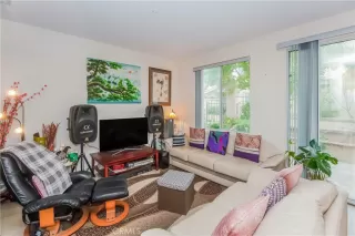 Photo #3: RS23208190 Listing