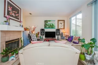 Photo #4: RS23208190 Listing