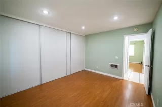 Photo #4: RS24010597 Listing 