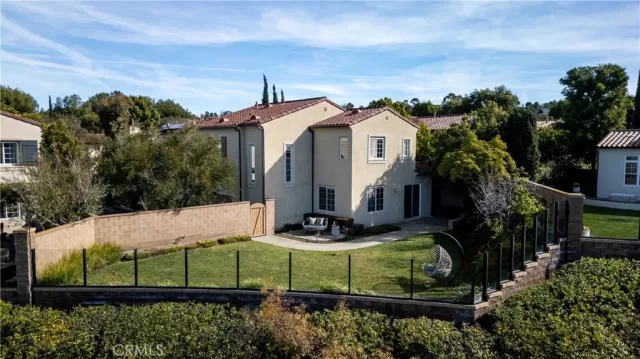 MLS: RS24015074 Condo For Sale