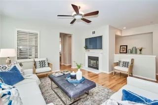 Photo #4: RS24083805 Listing 