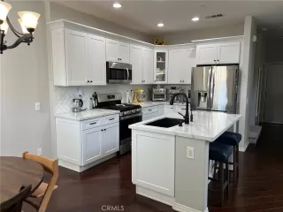 Photo #3: RS24086366 Listing 