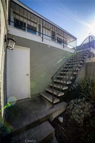 Photo #2: RS24130603 Listing