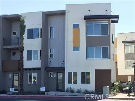 MLS: RS24179966 Condo For Sale