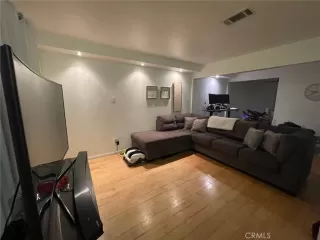 Photo #3: RS24206598 Listing 