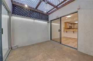 Photo #6: RS24234704 Listing