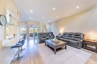 Photo #3: RS24242047 Listing 