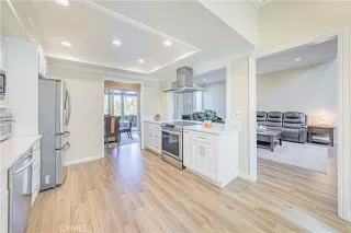 Photo #5: RS24242047 Listing 