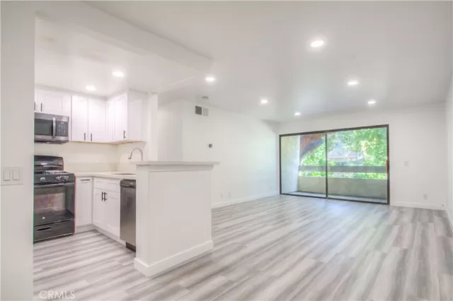 MLS: RS24242484 Condo For Sale