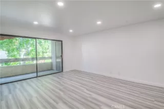 Photo #3: RS24242484 Listing 