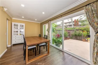 Photo #4: RS24242600 Listing 