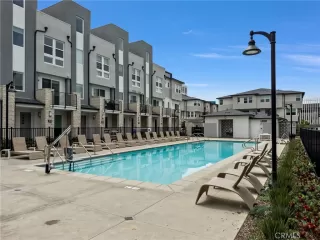 Photo #4: RS24246431 Listing 