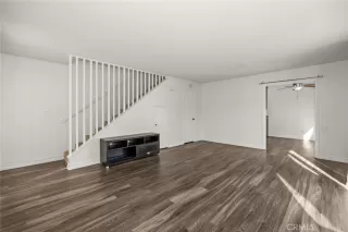 Photo #3: RS25013063 Listing 