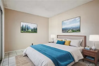 Photo #5: RS25023990 Listing 