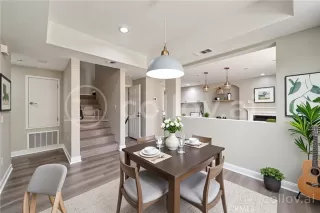 Photo #3: RS25067355 Listing