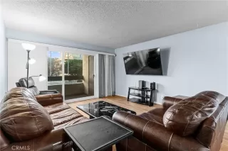 Photo #6: RS25098443 Listing 