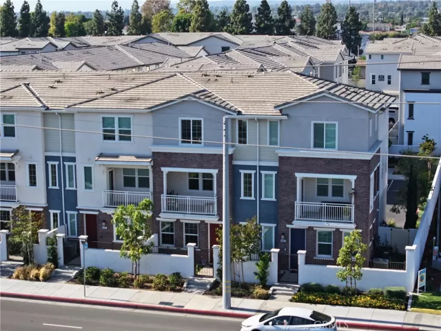 MLS: RS25099542 Condo For Sale