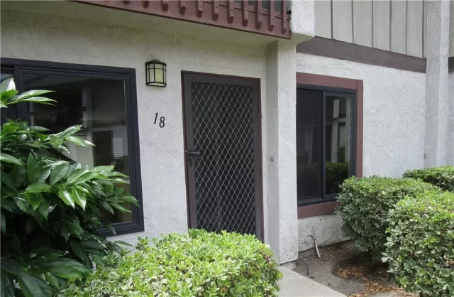 MLS: RS25121198 Condo For Sale