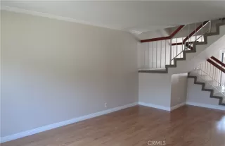 Photo #6: RS25121198 Listing 