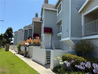 Photo #2: RS25123539 Listing 