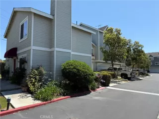 Photo #6: RS25123539 Listing 