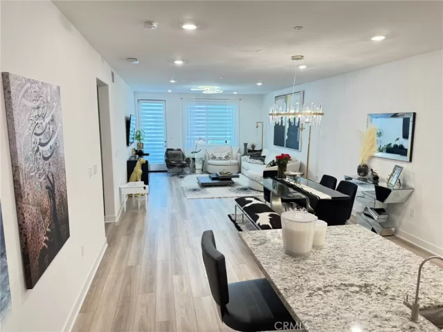 MLS: RS25145762 Condo For Sale