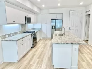 Photo #3: RS25145762 Listing