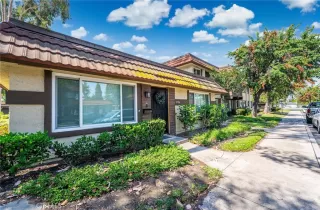 More Details about MLS # RS25162035 : 2784 W PEPPER TREE DRIVE