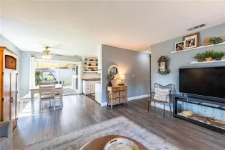 Photo #3: RS25162035 Listing