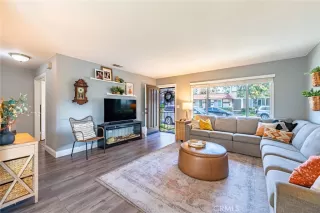 Photo #5: RS25162035 Listing